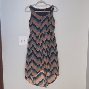 Women’s Petite Medium Sleeveless Dress